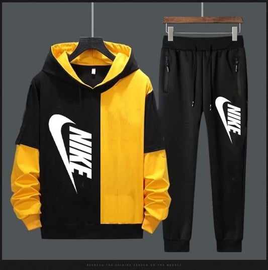 Full Sleeves Regular Fit Mens Track Suit